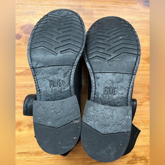 Frye Veronica booties size 8.5 black - Picture 4 of 7